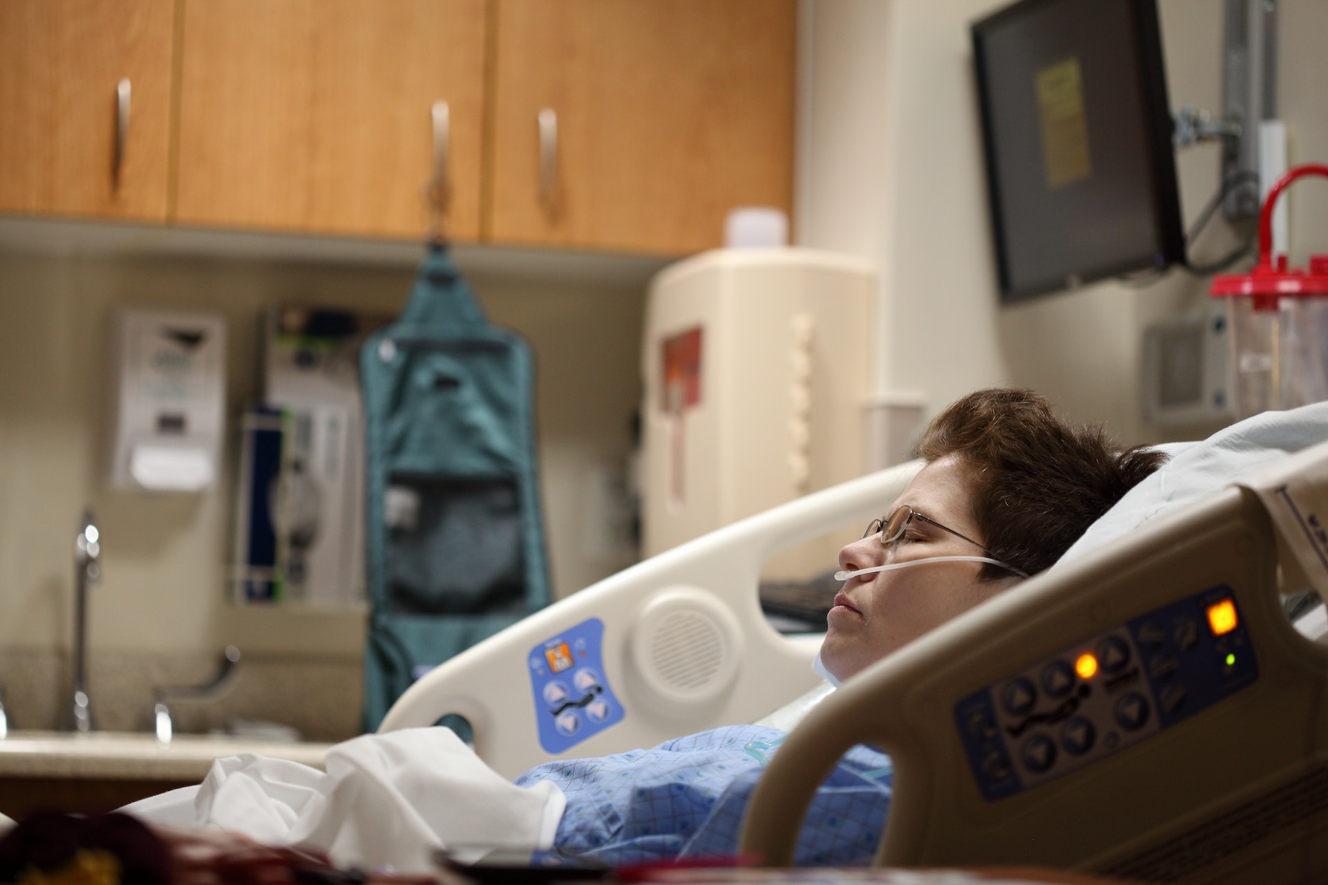 Hospital Bedsores and Medicare: Coverage and Legal Implications Hospital Bedsores and Medicare: Coverage and Legal Implications